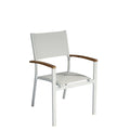 Sedia in Alluminio Bianca con braccioli in Teak e seduta in Textilene imbottito avorio, impilabile per esterni.
