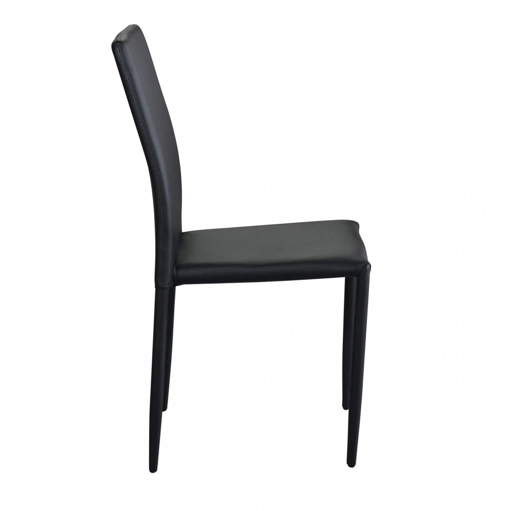 Sedia Cammie Nera in Acciaio e seduta in Ecopelle, design minimalista e moderno per sala da pranzo vista laterale