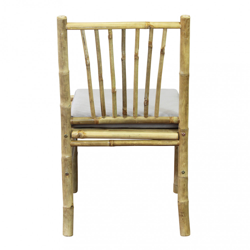 Dettaglio della trama in bamboo dello schienale della sedia Cuba Libre.