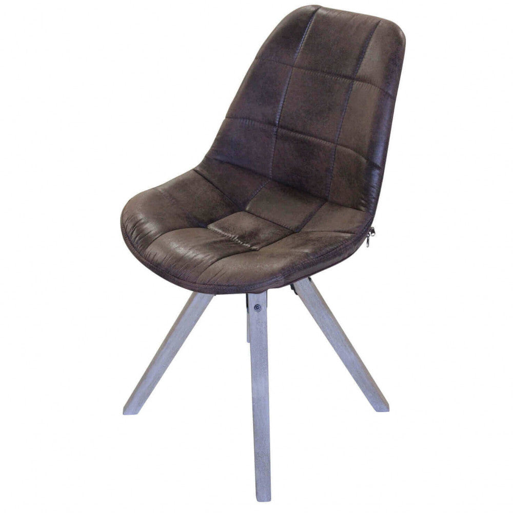Sedia Cosma con Impunture Geometriche