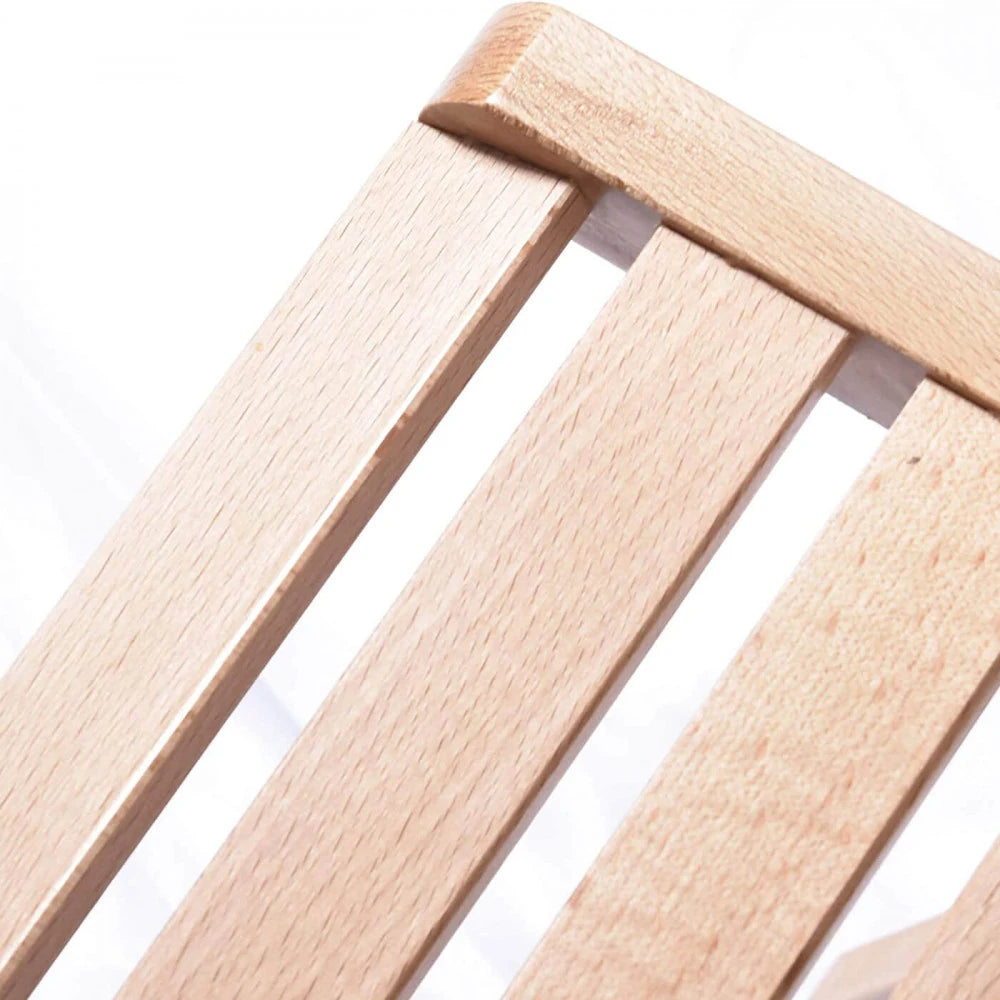 Sedia pieghevole in legno di faggio, colore naturale, soluzione robusta e salvaspazio per eventi, dettaglio schienale