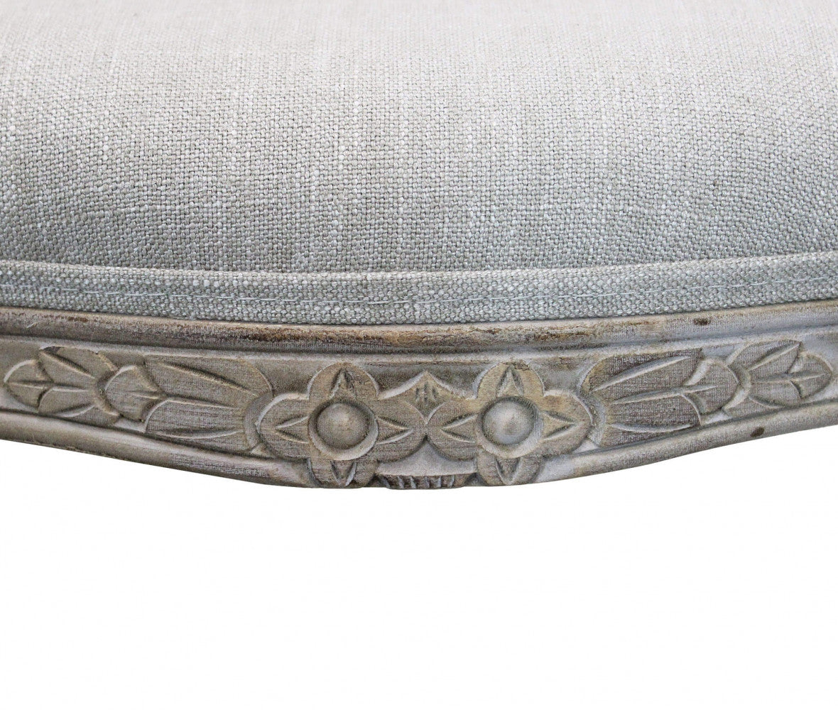 Sedia Romy in Tessuto Grigio, vista frontale, ideale per sala da pranzo moderna dettaglio intarsiato2