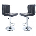 Sgabello Isaac con seduta trapuntata in ecopelle nera e base in metallo cromato, design moderno per angolo bar