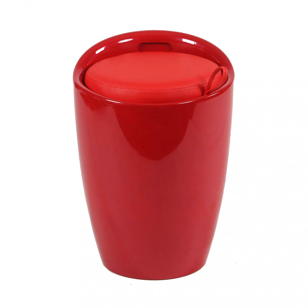 Vista dall'alto dello sgabello pouf rosso con cuscino integrato e laccetto laterale su sfondo bianco.