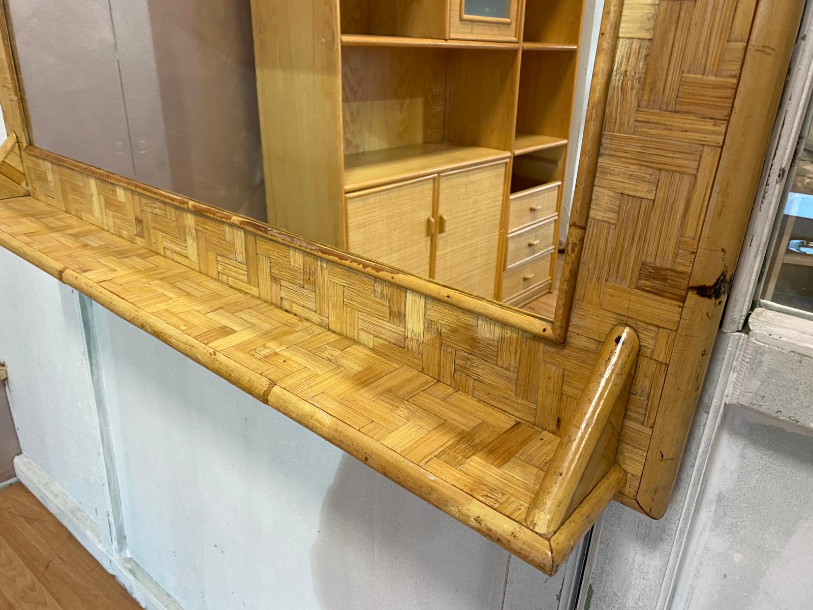 Specchio da parete in bambù naturale