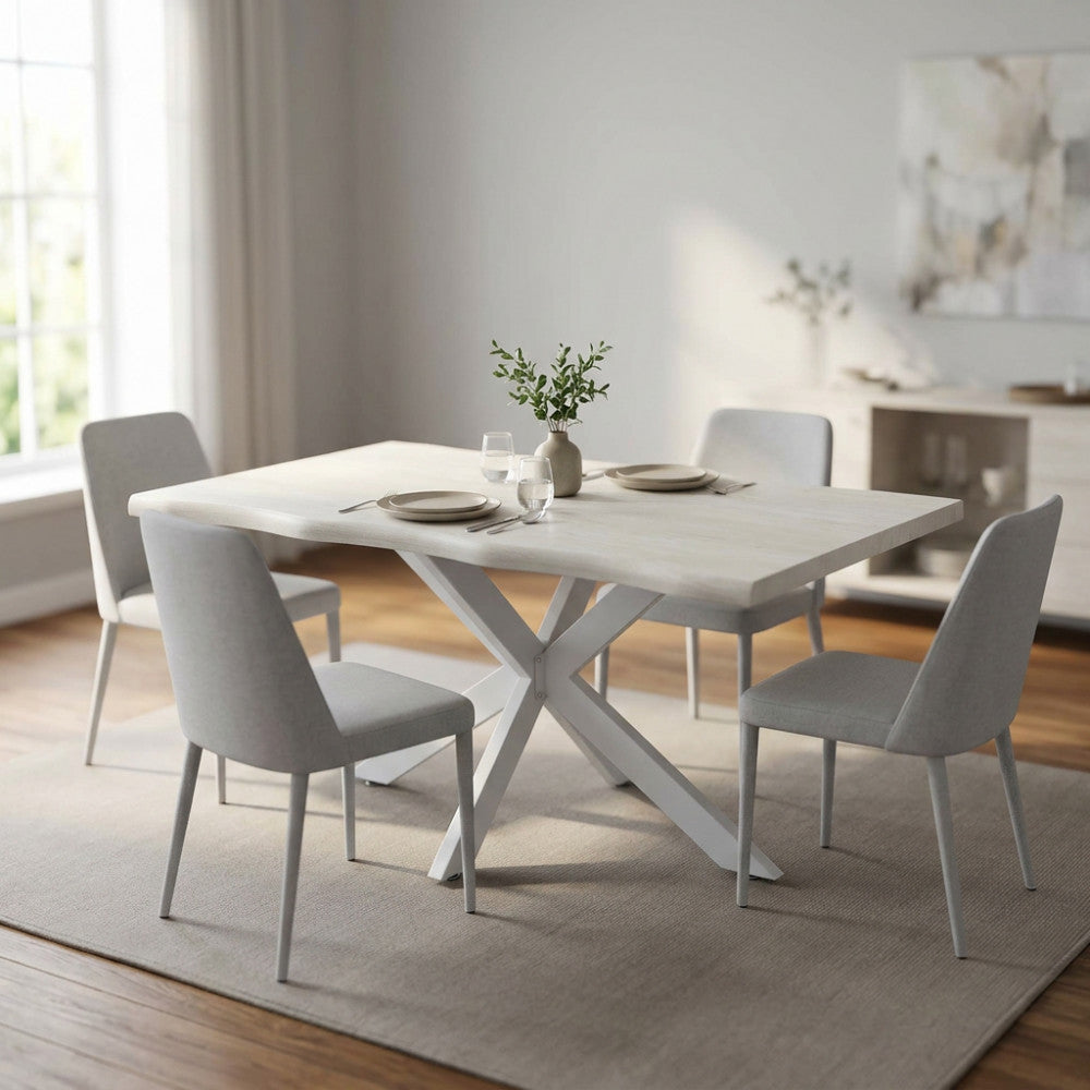 Tavolo da pranzo Floyd in melaminico bianco allestito in una sala da pranzo moderna e luminosa.