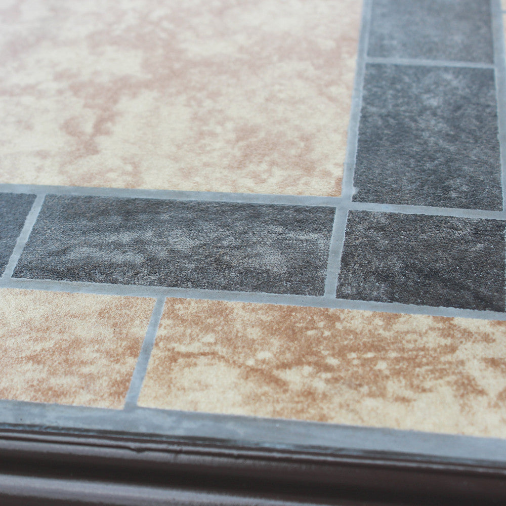 Dettaglio base in ferro verniciato antracite del tavolo Nereo quadrato Dettaglio piano | Albert Stock