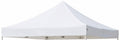 Telo di copertura per gazebo Pantheon 3x3 in poliestere bianco, teso su una struttura invisibile, che mostra la sua forma piramidale e la trama resistente del tessuto alla luce naturale.
