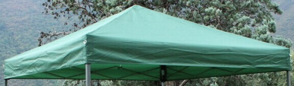 Telo per gazebo Cosma Holiday 3 x 4,5 verde bosco, vista frontale della silhouette piramidale