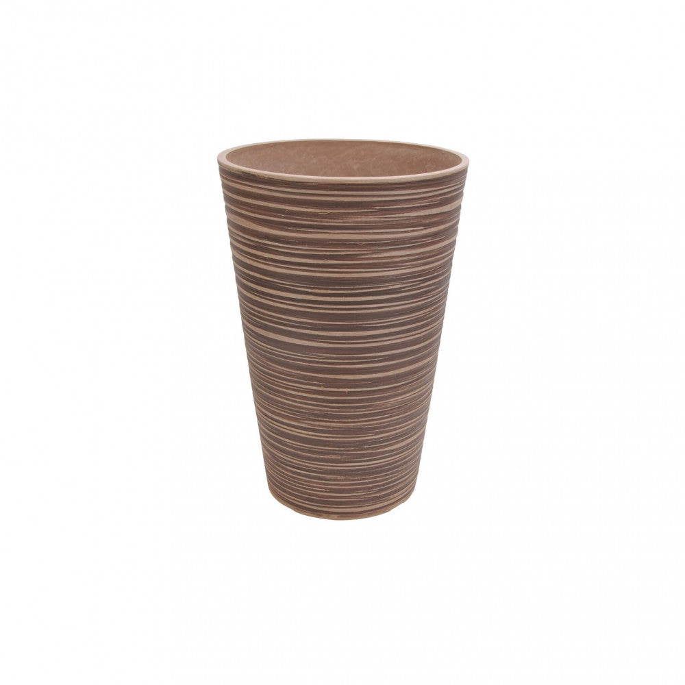 Vista frontale del Vaso Grande Azalea su sfondo neutro, evidenziando la silhouette svasata e la texture materica premium.